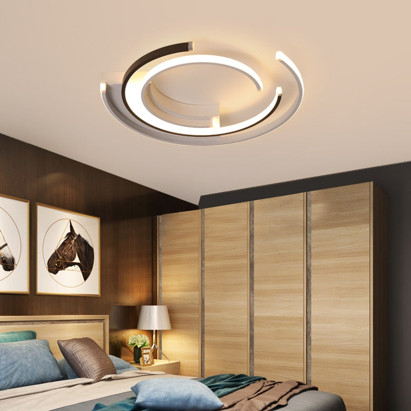 Lux Loading Style Ceiling Light